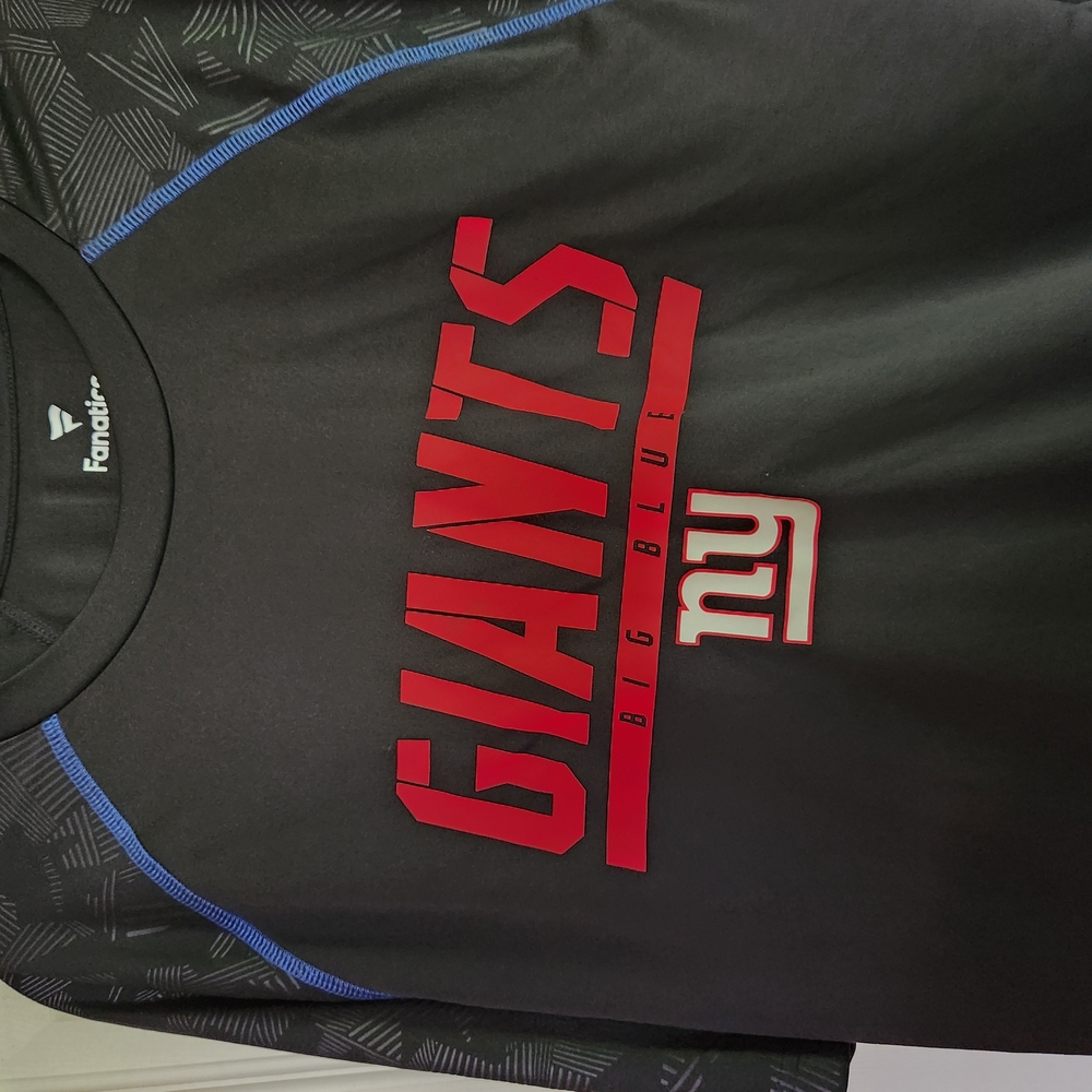 Nwt Fanatics Black Giants T-Shirt with Red Logo - Picture 3 of 8